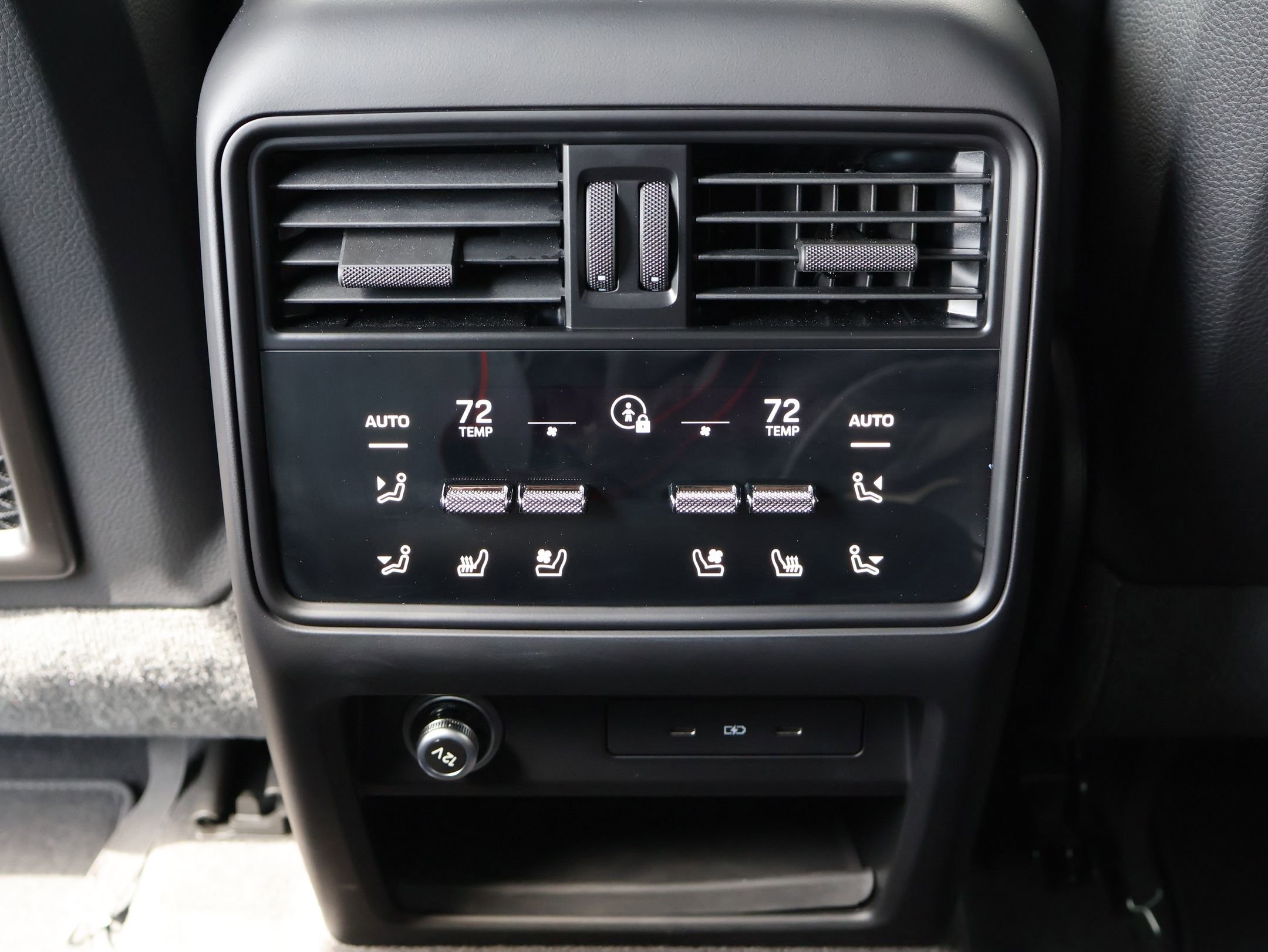 Used 2025 Porsche Cayenne E-Hybrid image 23