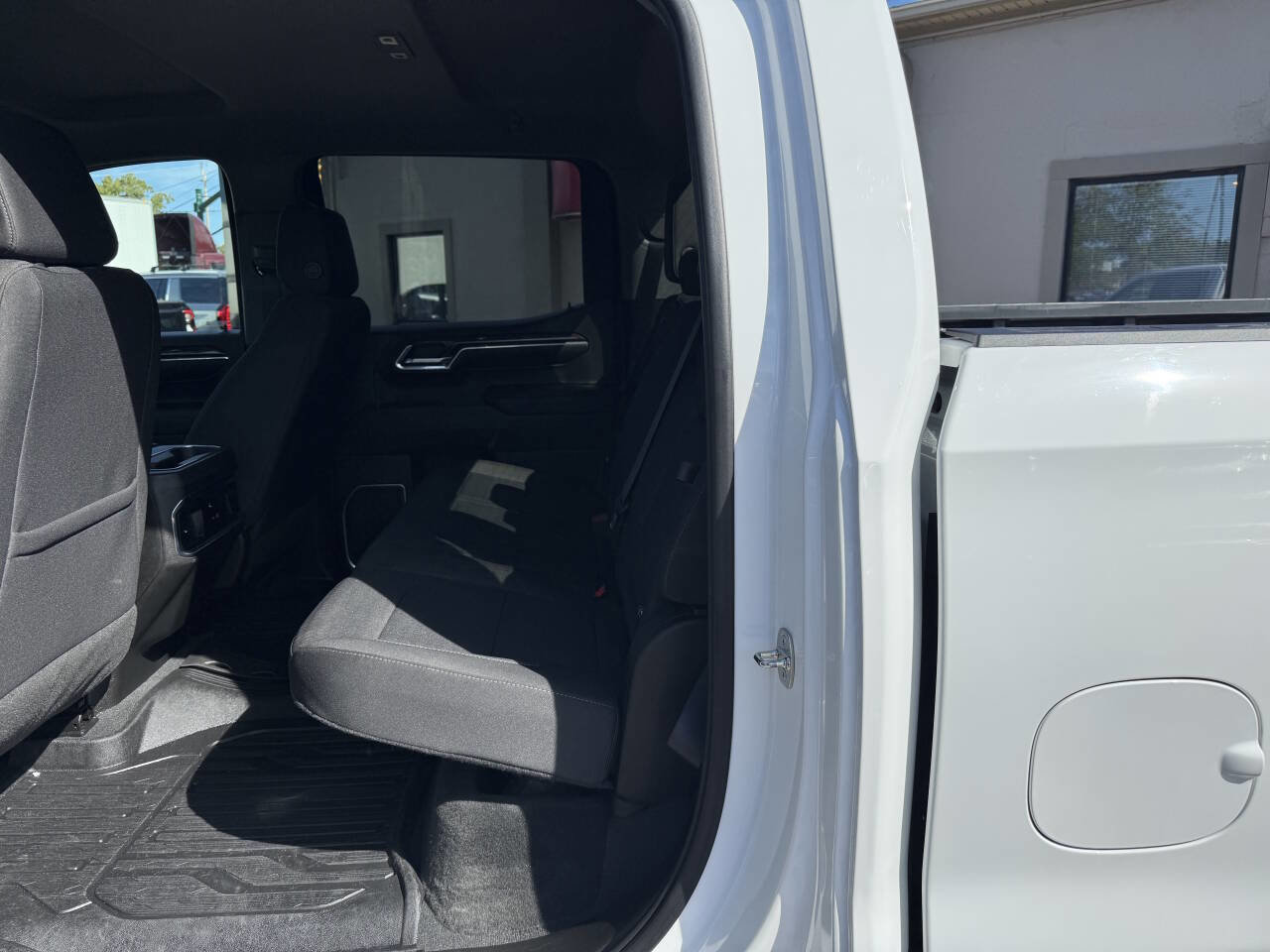 Used 2023 GMC Sierra 1500 Elevation image 8