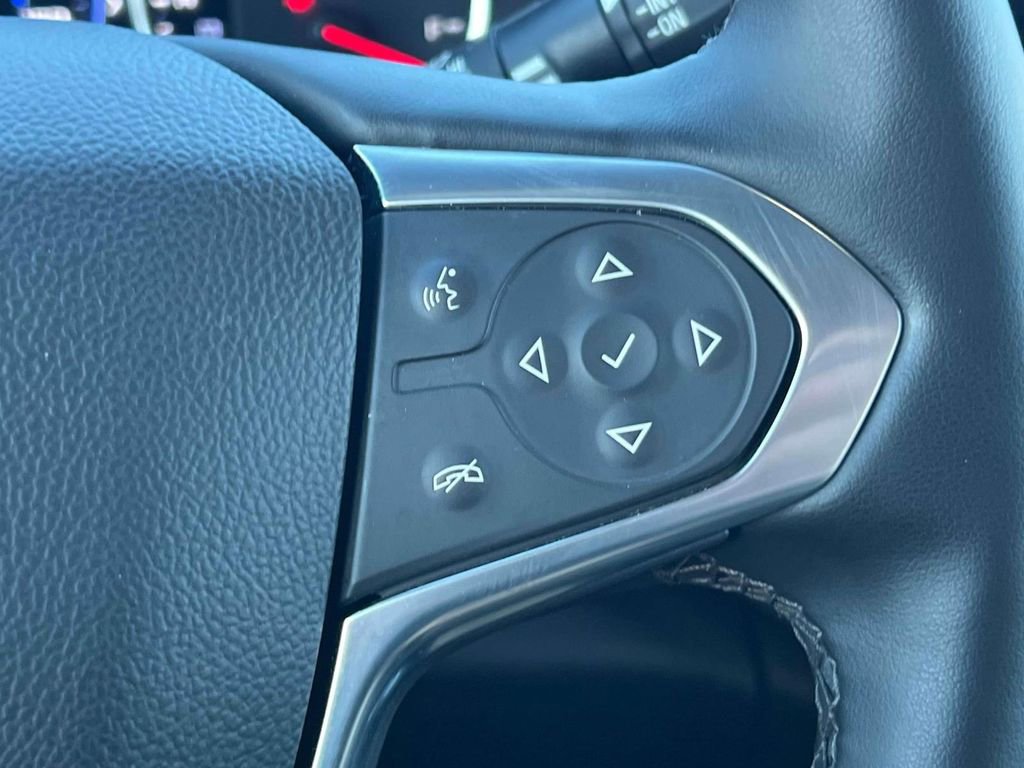 Used 2023 Chevrolet Traverse Premier AWD/4WD image 21