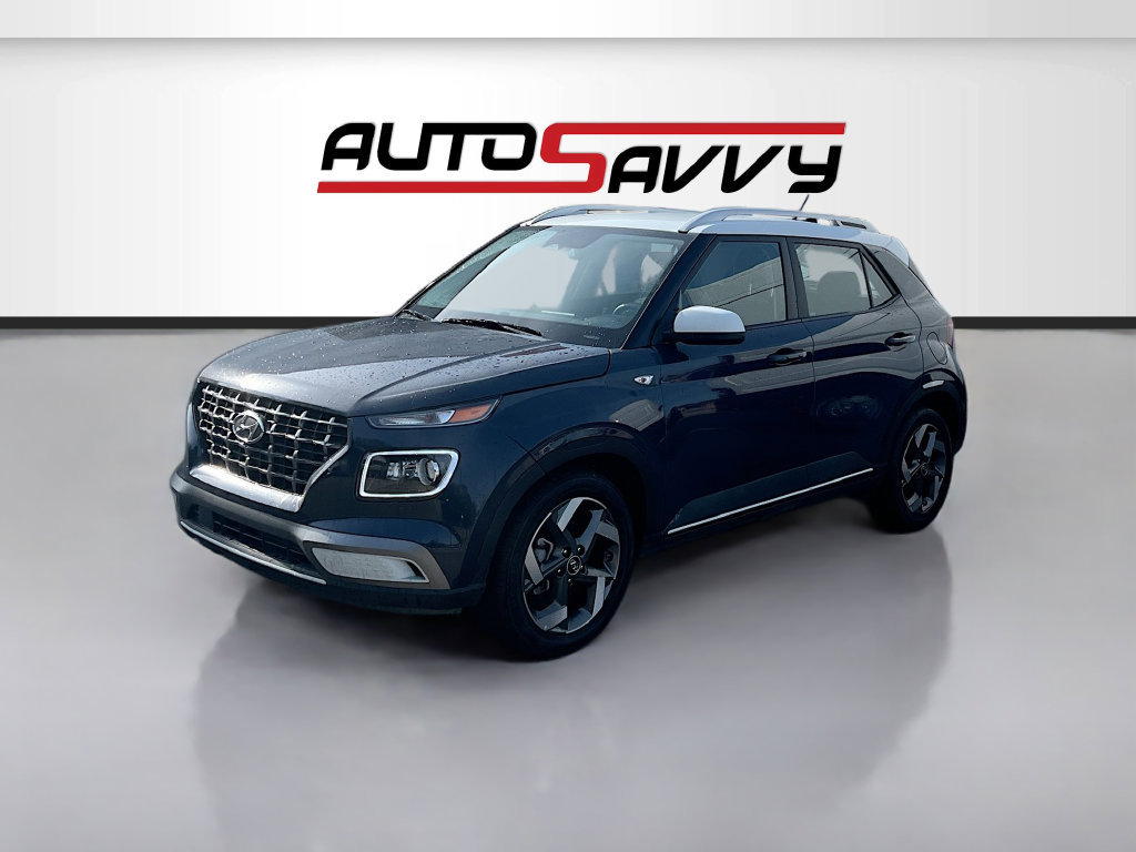 Used 2025 Hyundai Venue Limited FWD image 3