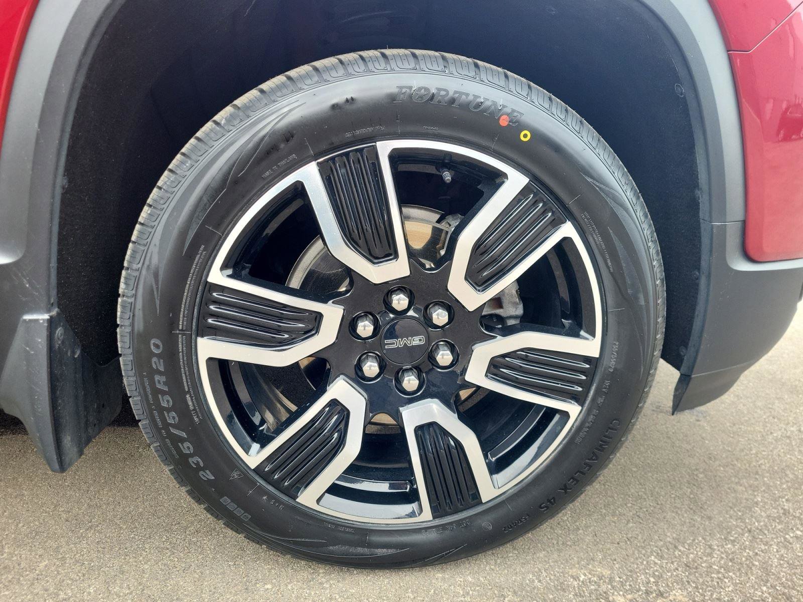 Used 2021 GMC Acadia SLT w/ Elevation Edition image 33