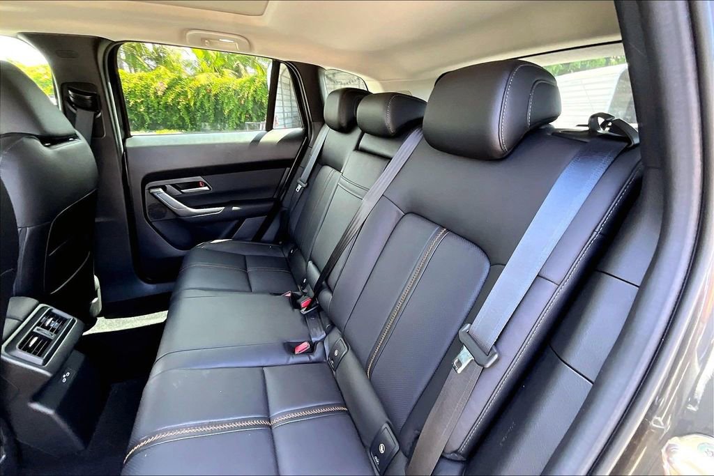 Certified 2025 MAZDA CX-50 AWD 2.5 Hybrid w/ Premium Pkg image 15