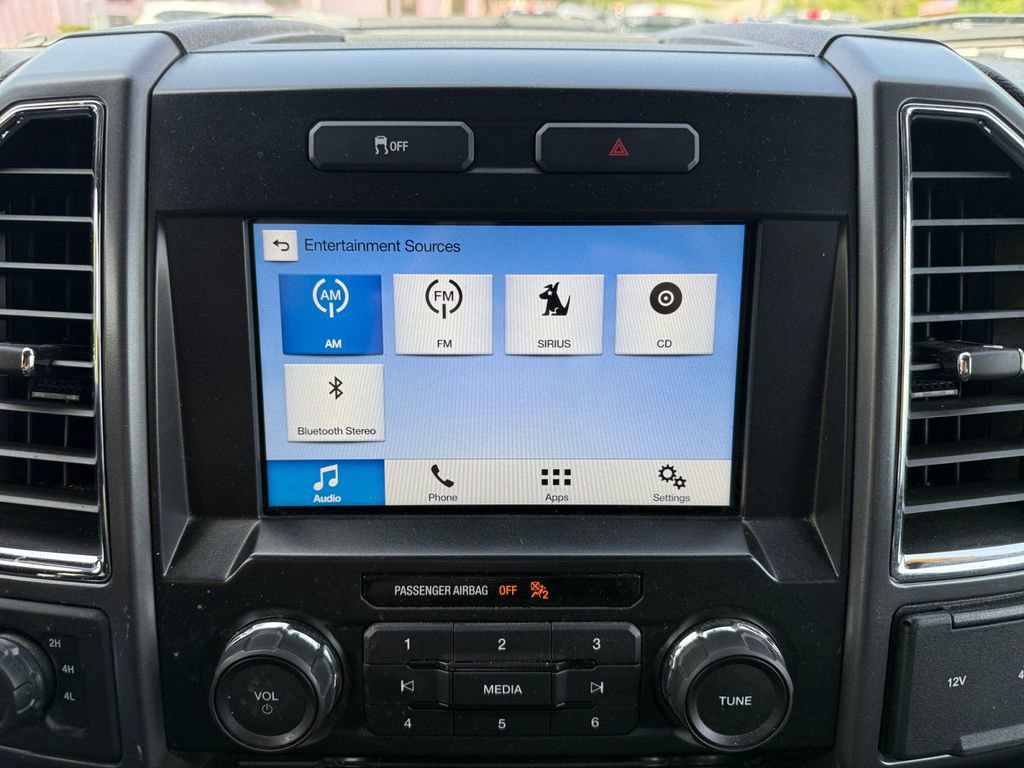 Used 2016 Ford F150 XLT w/ Equipment Group 302A Luxury AWD/4WD image 17