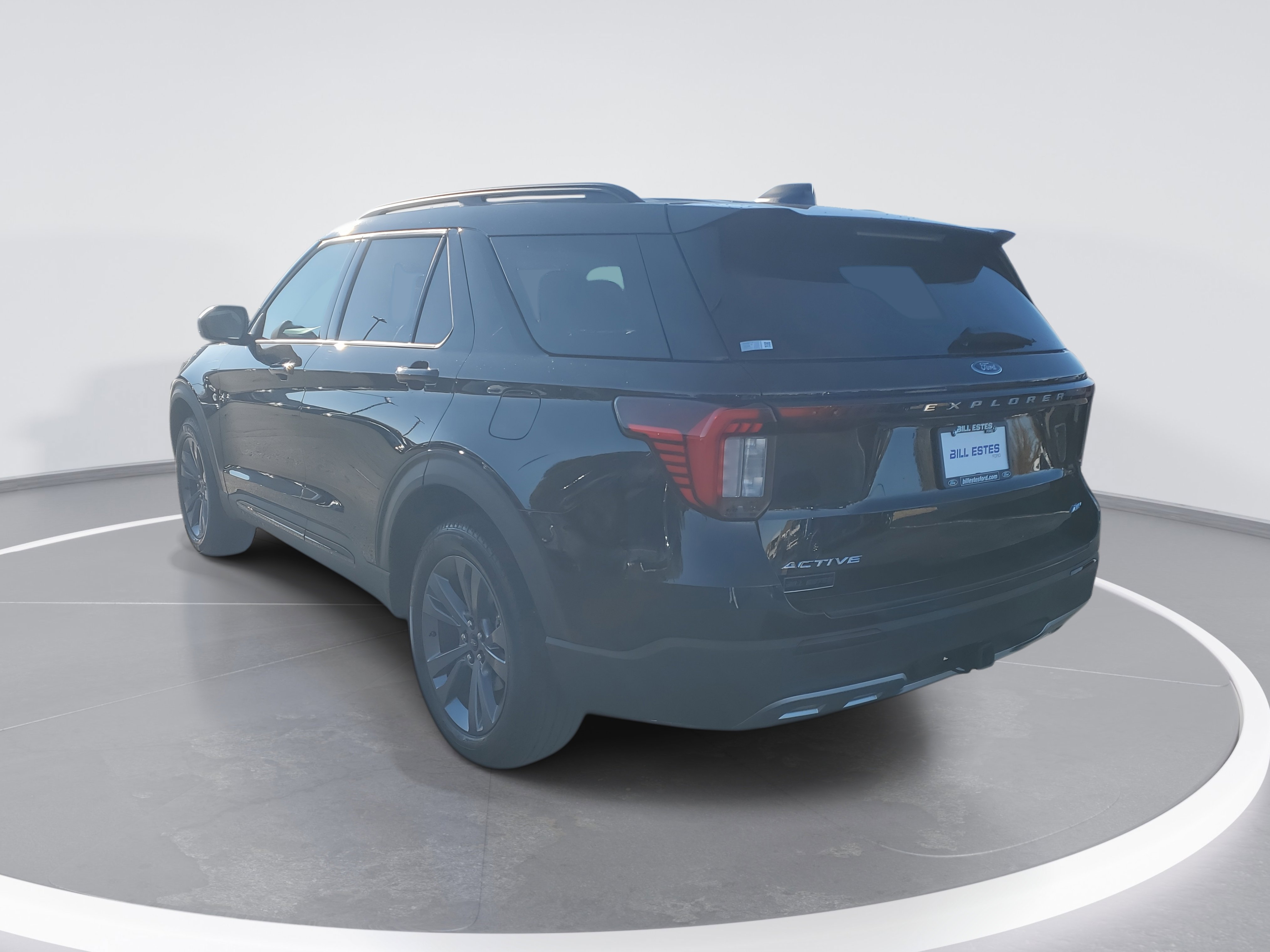 New 2026 Ford Explorer Active image 4