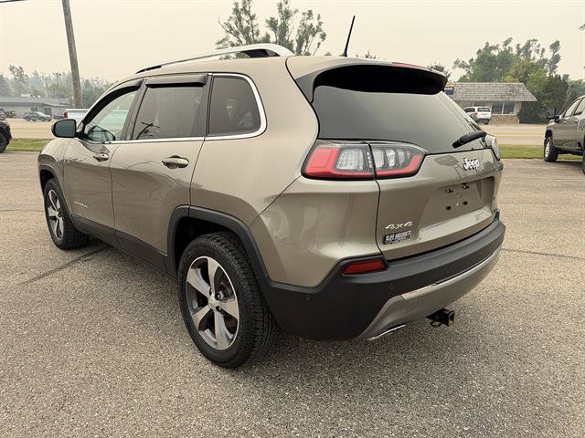 Used 2019 Jeep Cherokee Limited w/ Luxury Group AWD/4WD image 6
