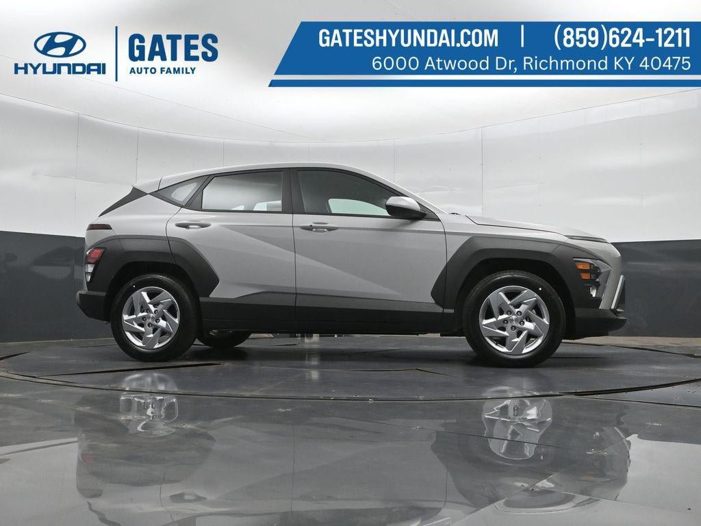 New 2027 Hyundai Kona SE FWD image 37