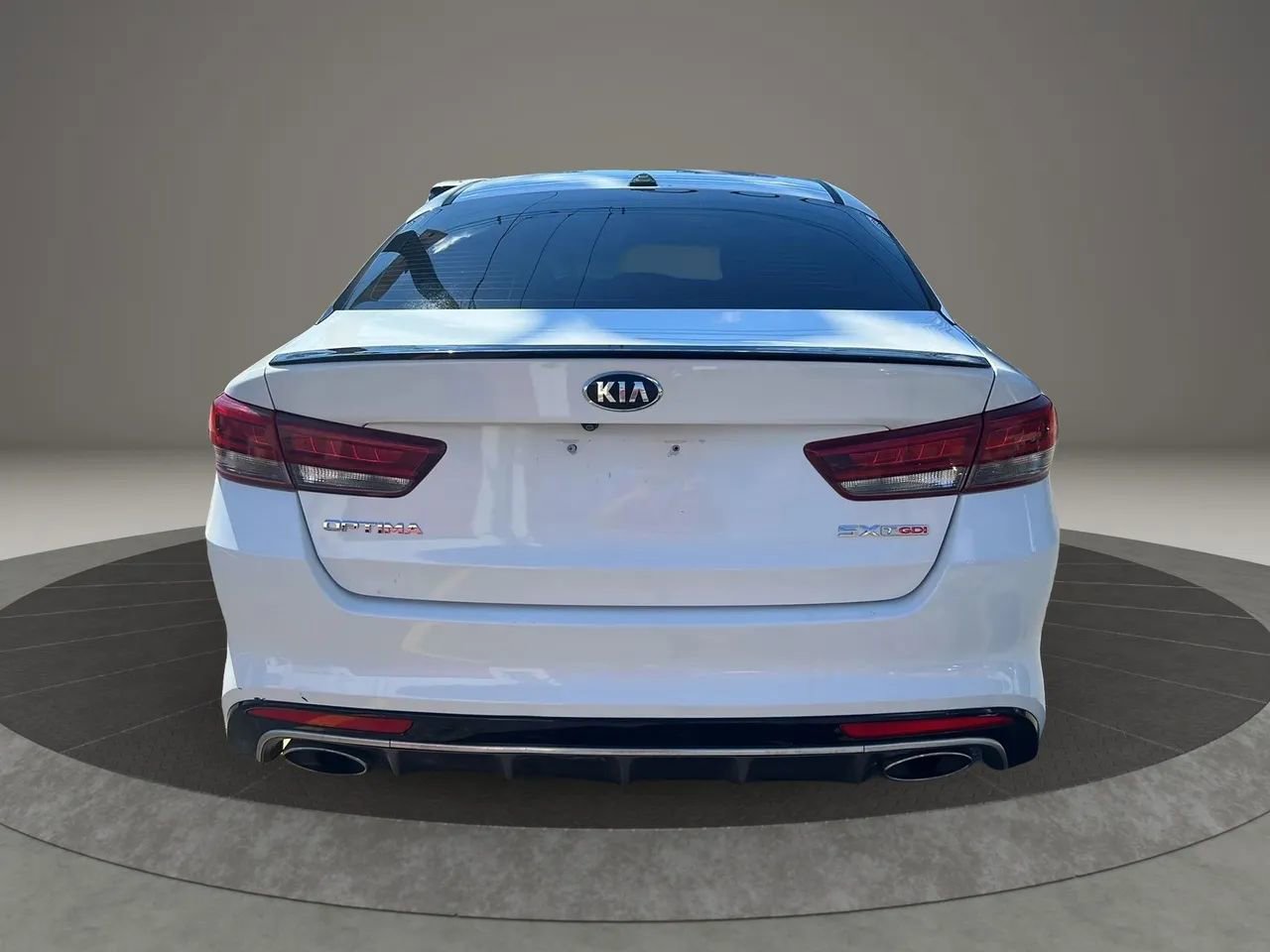 Used 2017 Kia Optima SX image 6