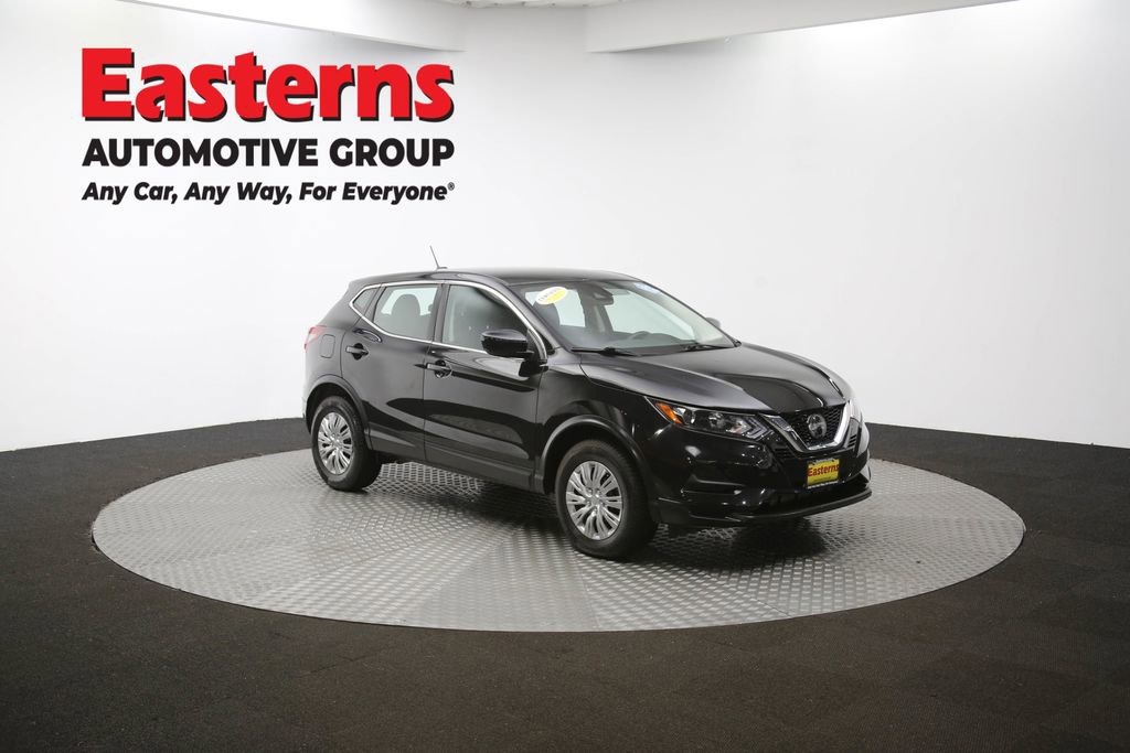 Used 2020 Nissan Rogue Sport S image 47