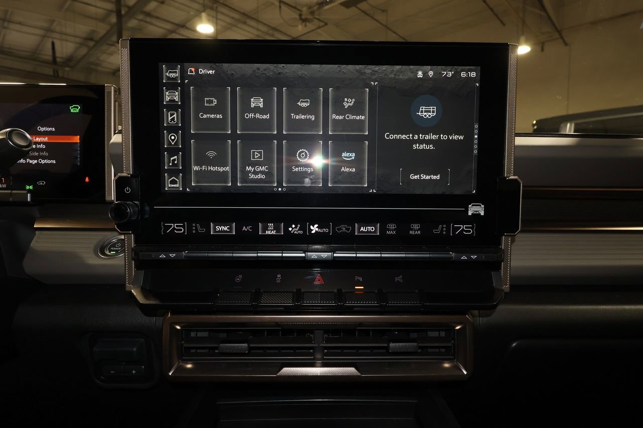 Certified 2025 GMC Hummer EV 2X image 17