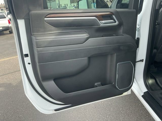 Used 2025 GMC Sierra 3500 SLT w/ X31 Off-Road Package image 16