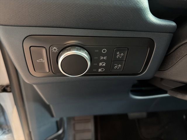 New 2025 Ford Maverick XLT w/ XLT Luxury Package image 17