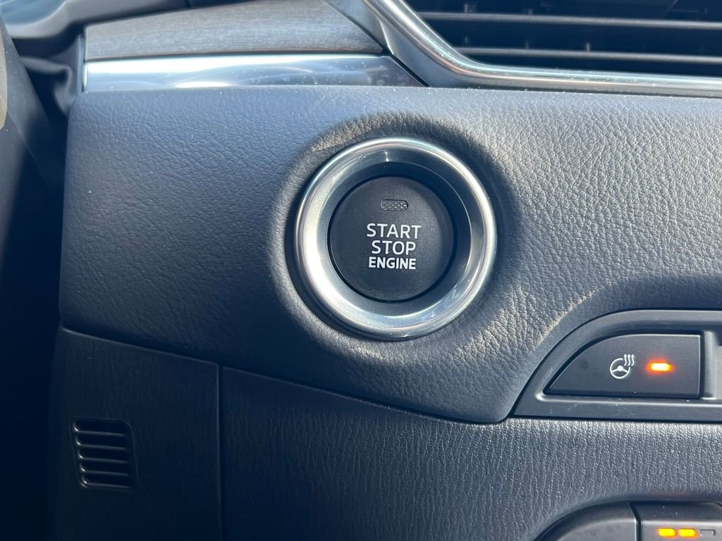 Certified 2025 MAZDA CX-5 Signature image 27