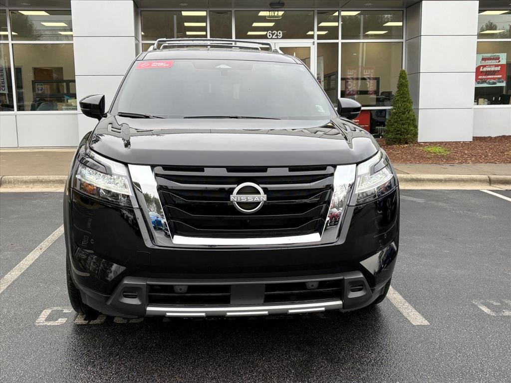 Certified 2024 Nissan Pathfinder SL image 4