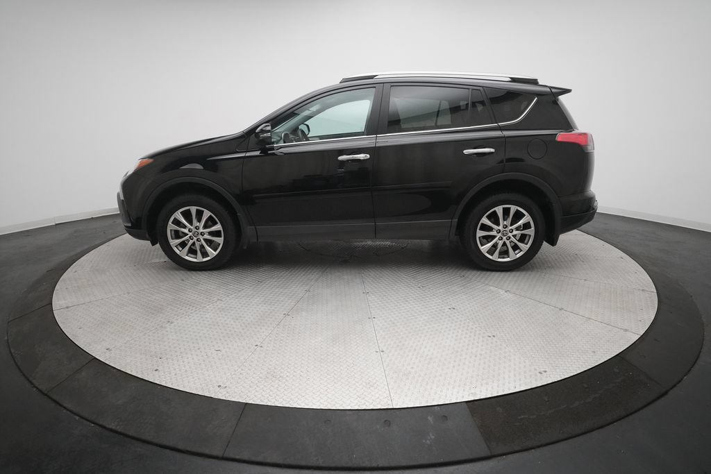 Used 2018 Toyota RAV4 Limited w/ Advanced Technology Package AWD/4WD image 24