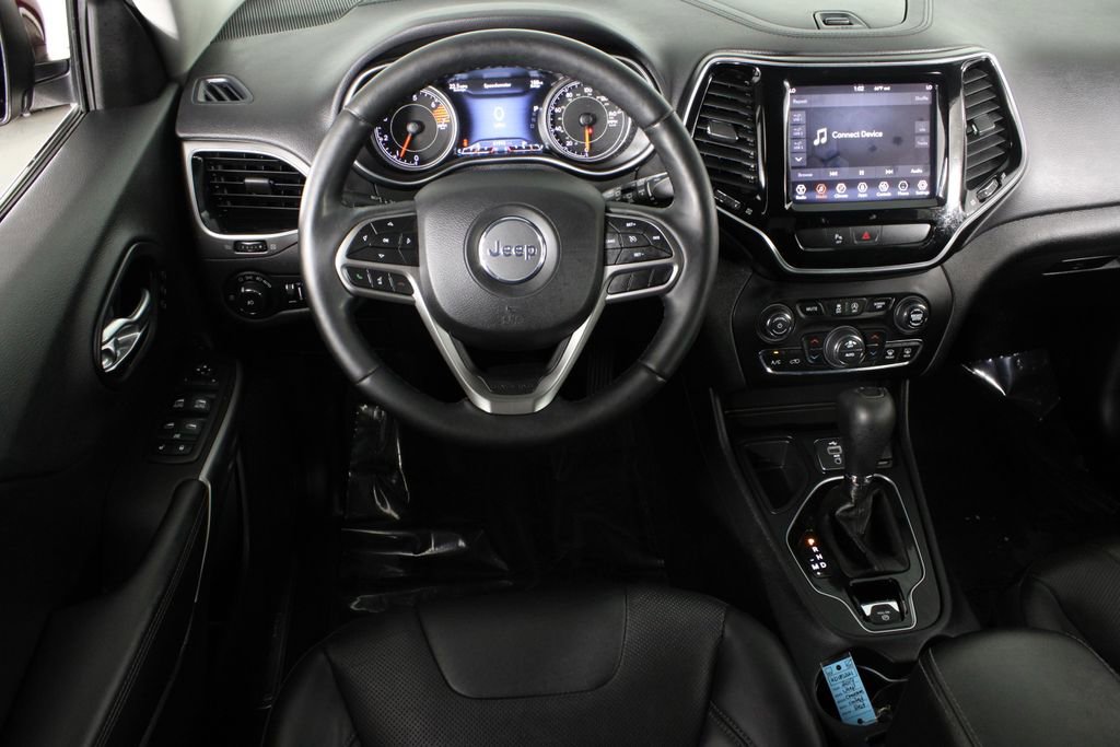 Used 2019 Jeep Cherokee Limited image 8