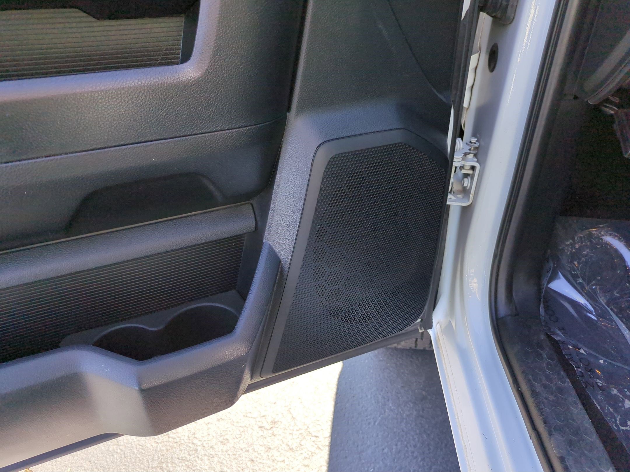 Used 2016 RAM 2500 Laramie w/ Sport Appearance Group image 13