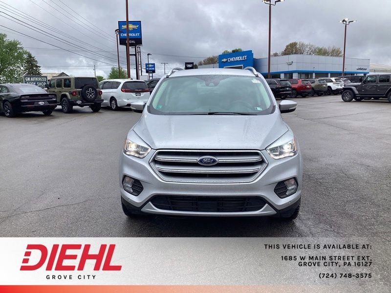 Used 2018 Ford Escape Titanium w/ Ford Safe & Smart Package AWD/4WD image 2