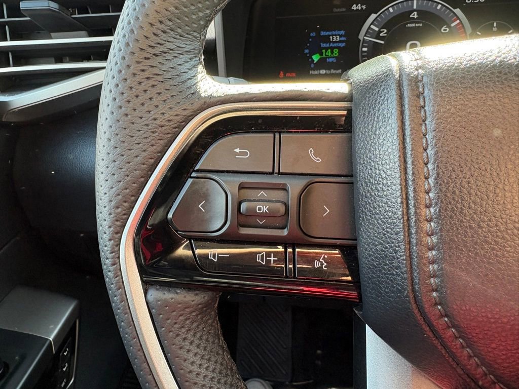 Used 2024 Toyota Tundra Limited AWD/4WD image 21