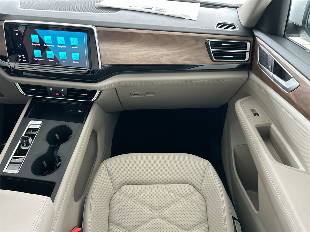 New 2026 Volkswagen Atlas SE image 44