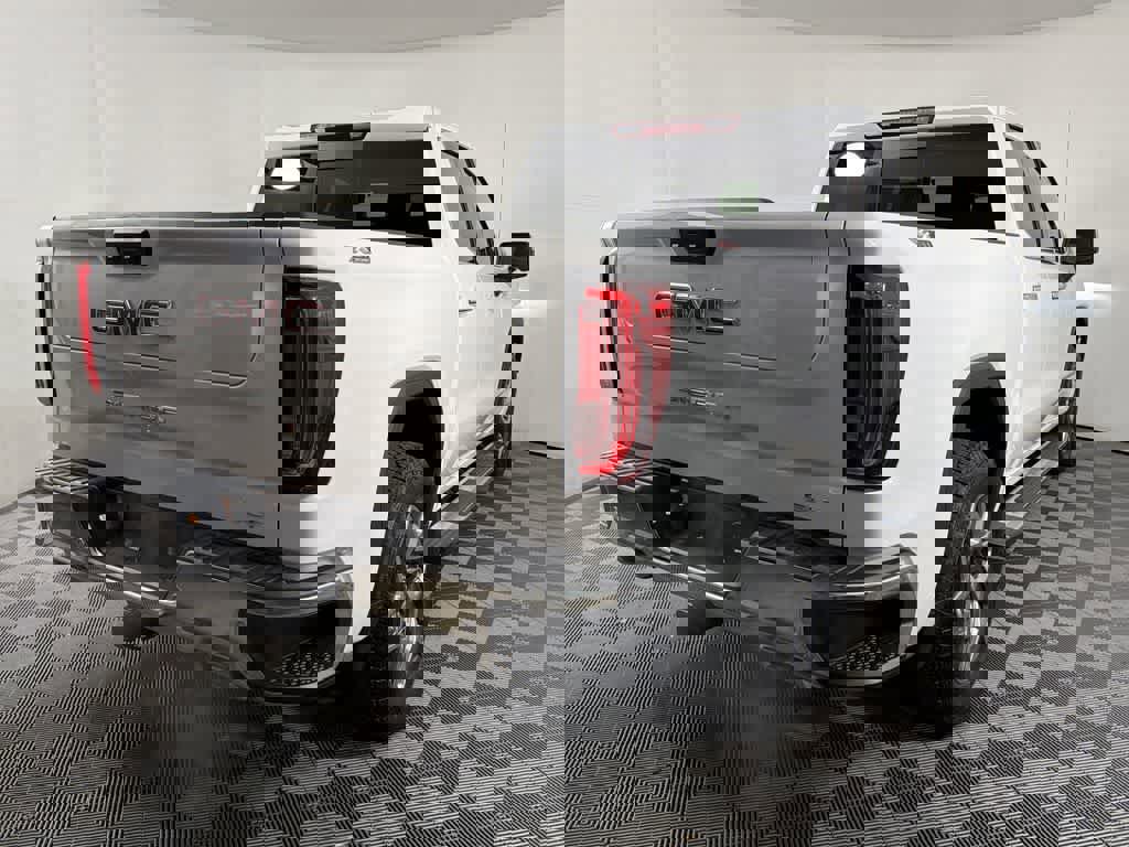 New 2026 GMC Sierra 1500 SLT w/ SLT Premium Plus Package AWD/4WD image 8