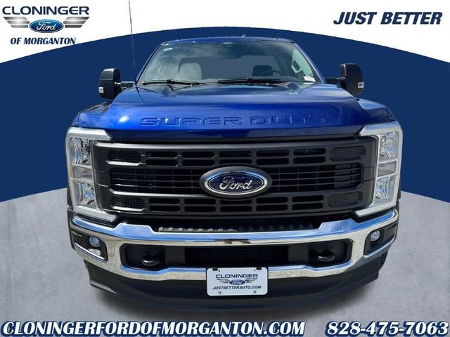New 2026 Ford F450 XL w/ XL Driver Assist Package AWD/4WD image 2