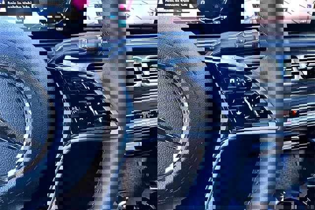 Certified 2025 Mercedes-Benz GLE 350 4MATIC image 15