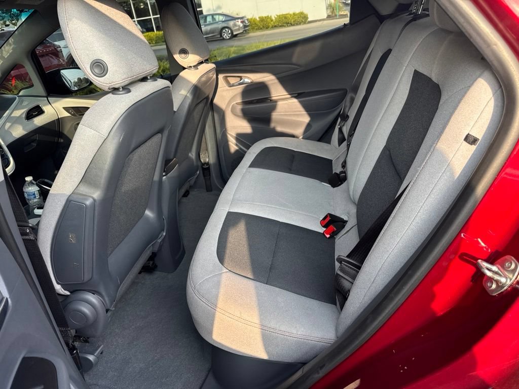 Used 2021 Chevrolet Bolt LT FWD image 10