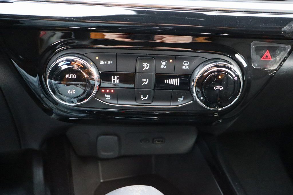 New 2026 Chevrolet Trax RS w/ Driver Confidence Package image 13