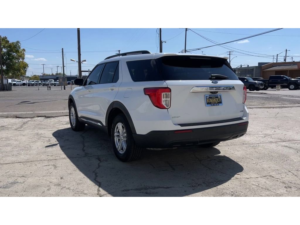 Used 2020 Ford Explorer XLT image 9