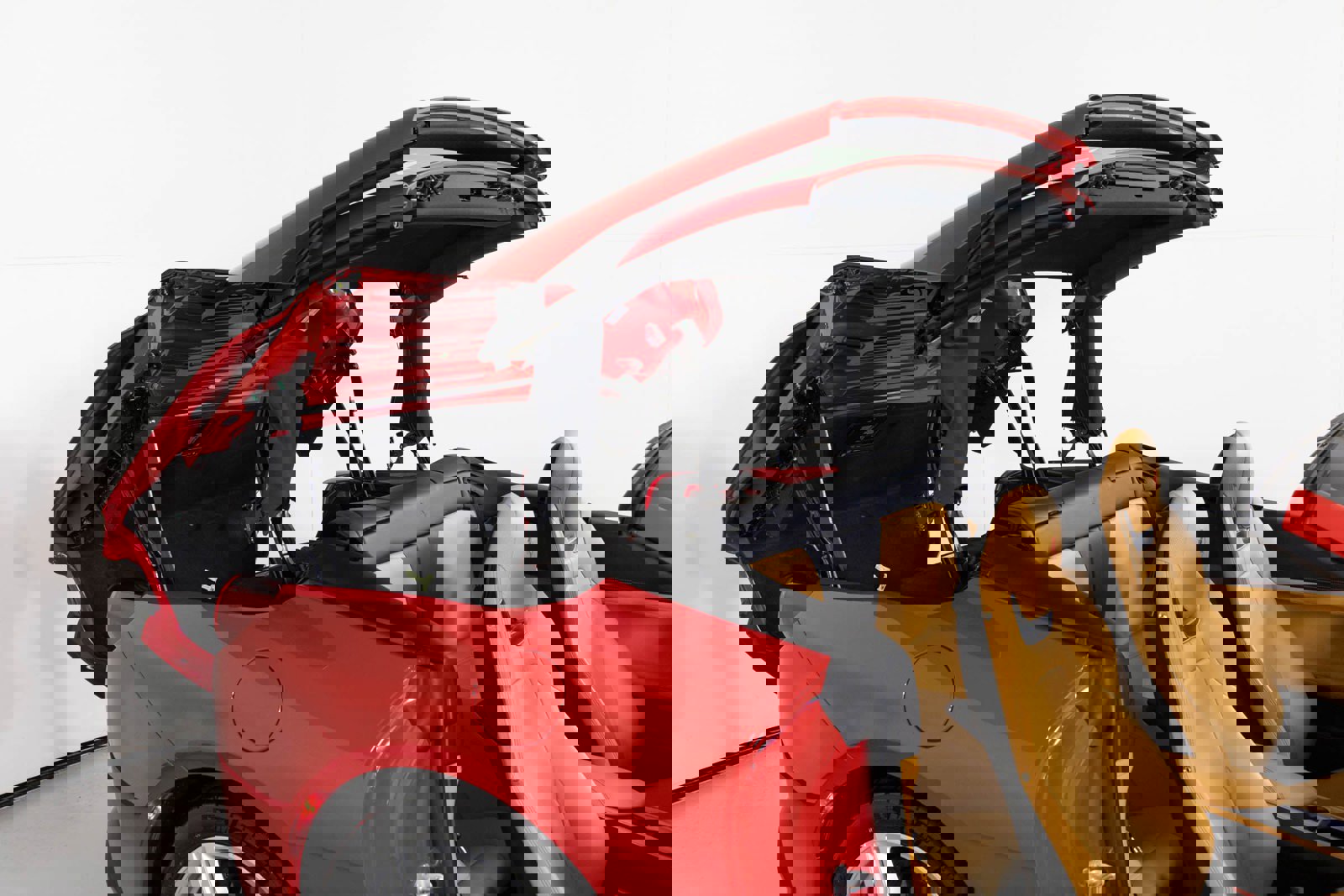 Used 2020 Ferrari Portofino image 20