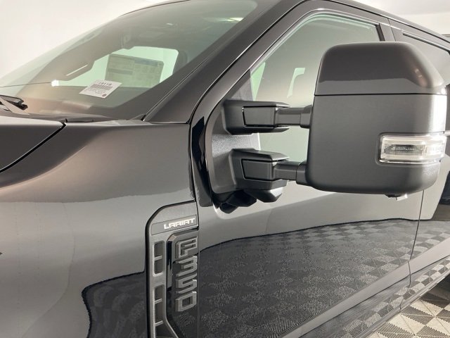 New 2026 Ford F350 Lariat image 14