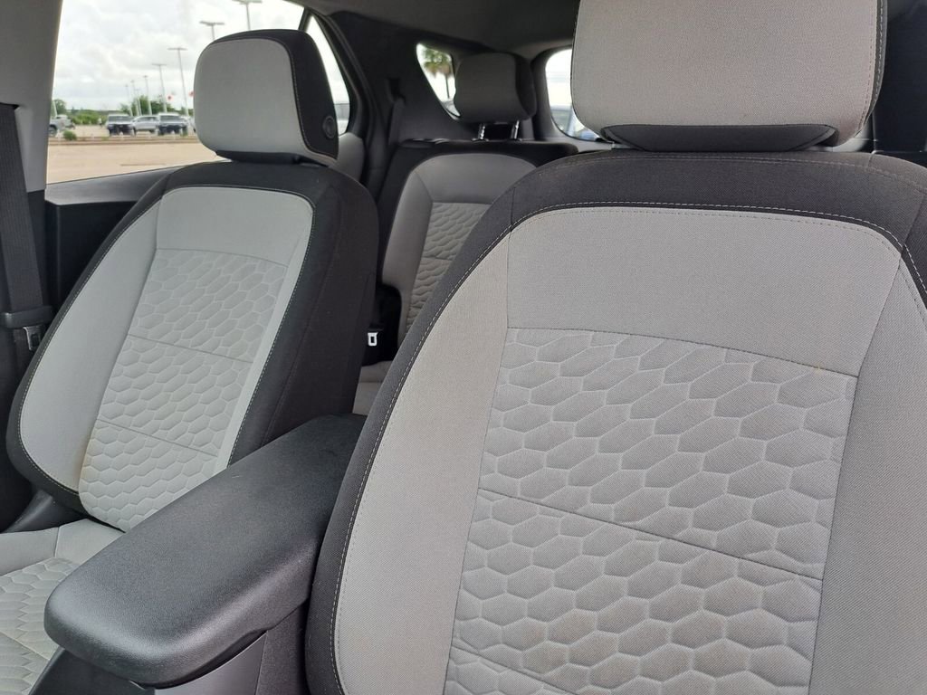 Used 2021 Chevrolet Equinox LT FWD image 19