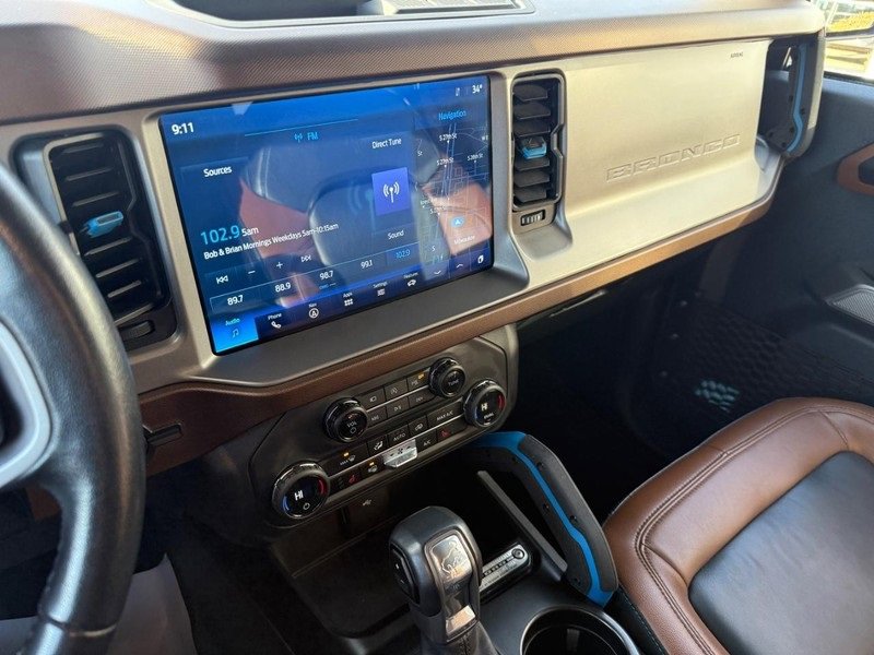 Used 2023 Ford Bronco Outer Banks image 25