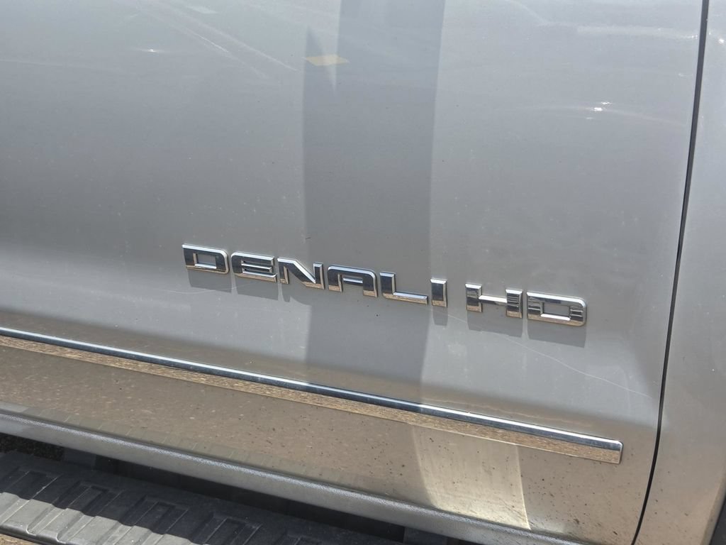 Used 2018 GMC Sierra 3500 Denali w/ Duramax Plus Package AWD/4WD image 7