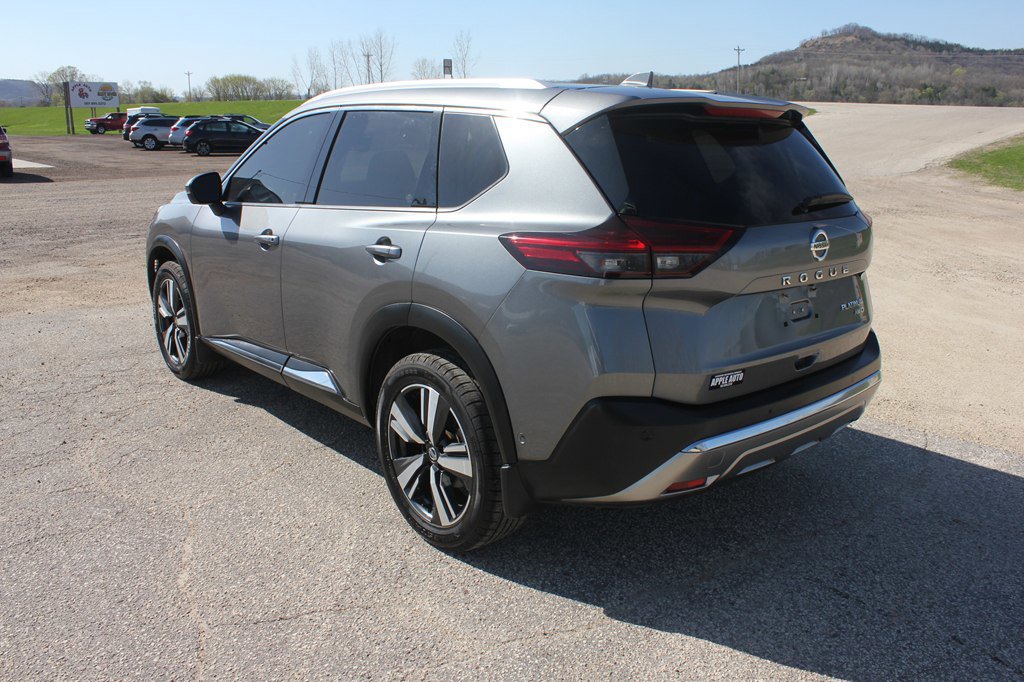 Used 2021 Nissan Rogue Platinum AWD/4WD image 7