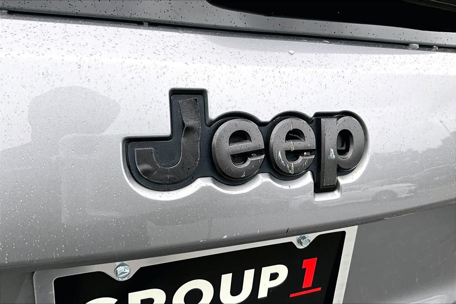 Used 2020 Jeep Grand Cherokee High Altitude AWD/4WD image 30