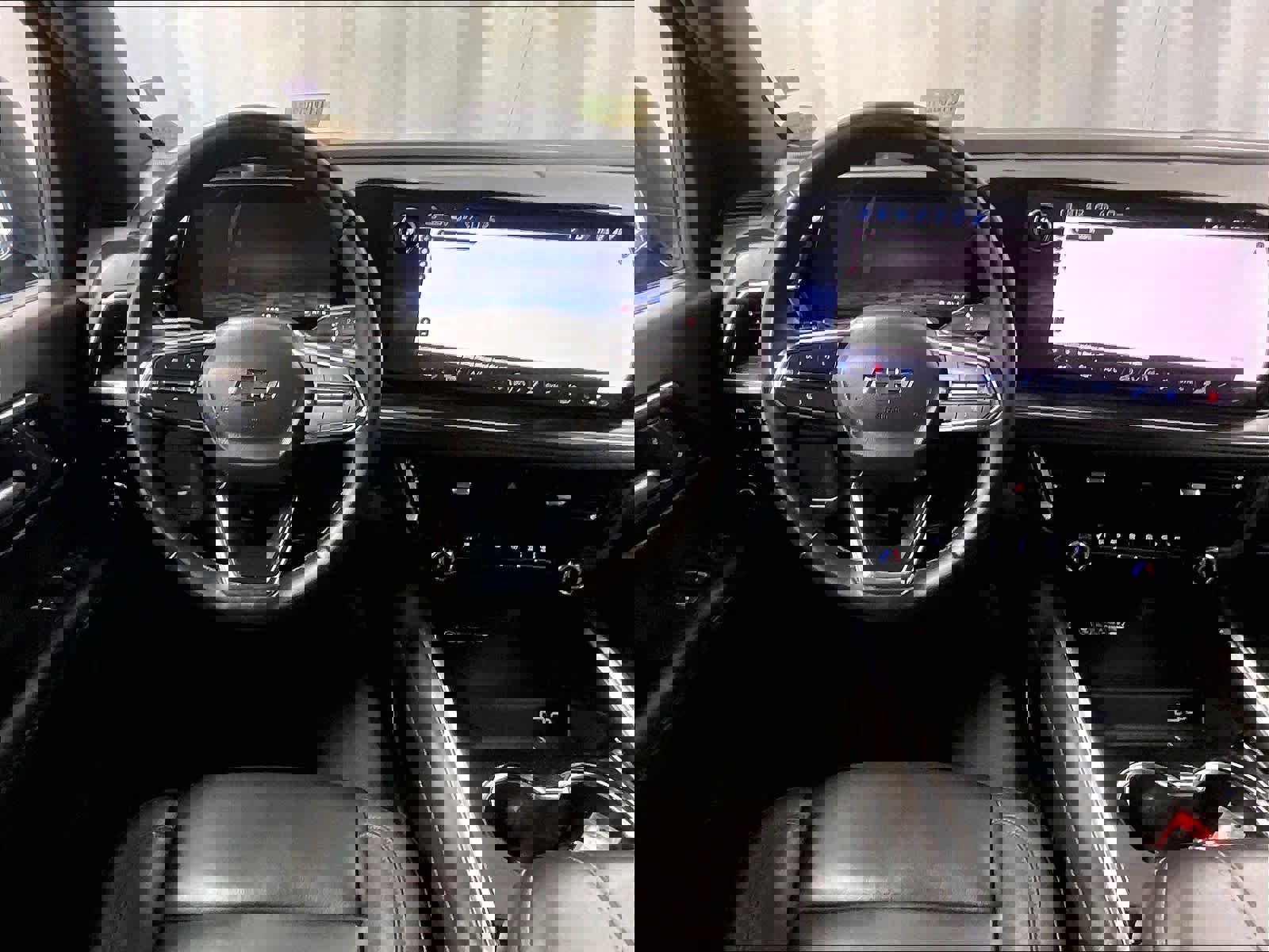 Used 2025 Chevrolet Tahoe Z71 image 17