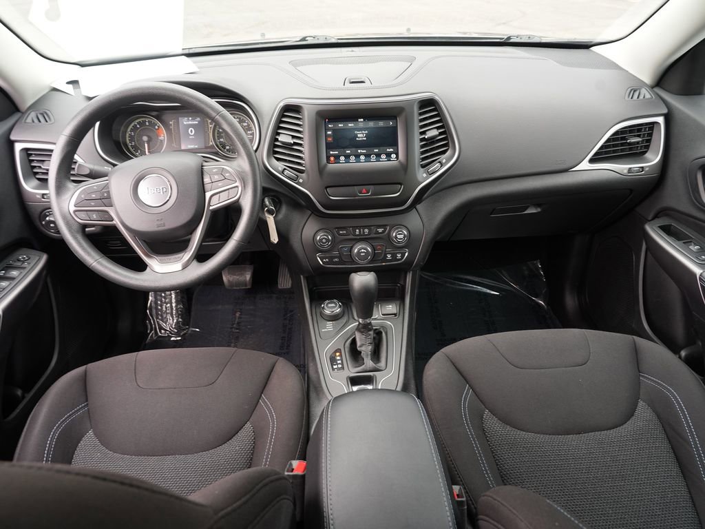 Used 2019 Jeep Cherokee Latitude w/ Popular Appearance Group image 26