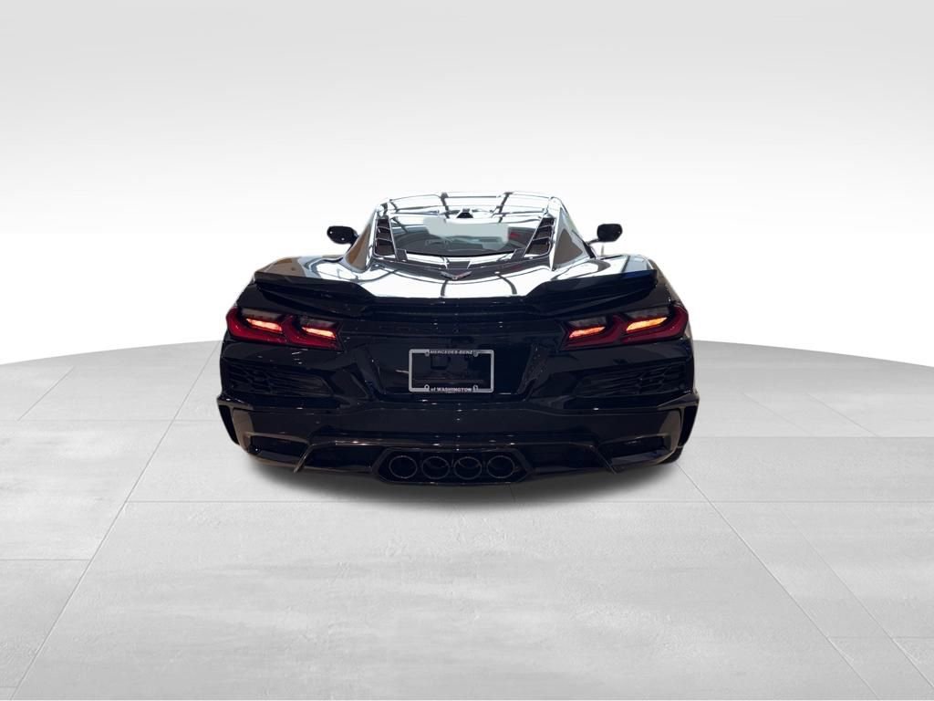 Used 2024 Chevrolet Corvette Z06 image 4