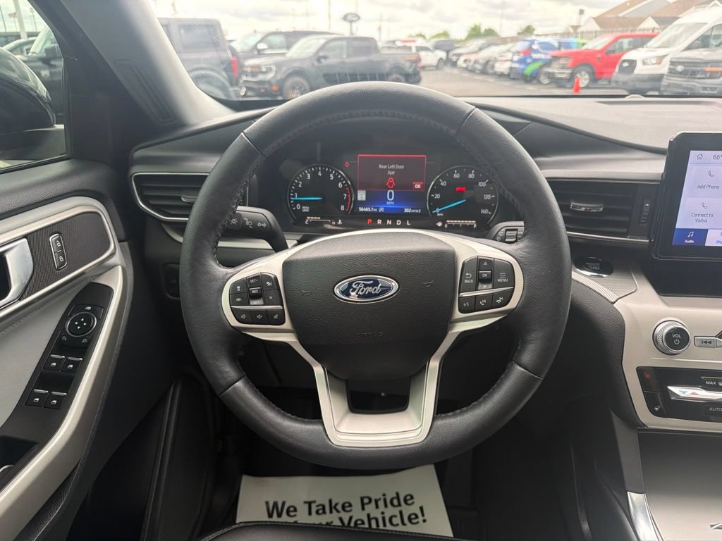 Used 2023 Ford Explorer XLT w/ Equipment Group 202A AWD/4WD image 18