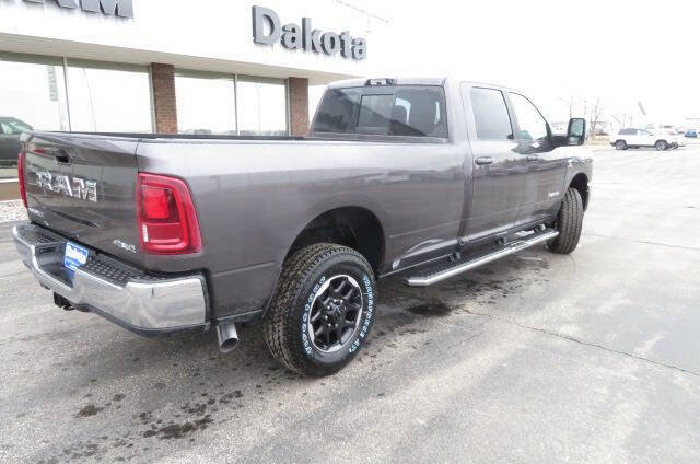 New 2026 RAM 3500 Laramie AWD/4WD image 9