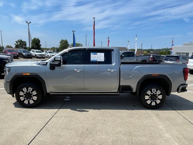 Used 2024 GMC Sierra 2500 Denali w/ Denali Reserve Package AWD/4WD image 8