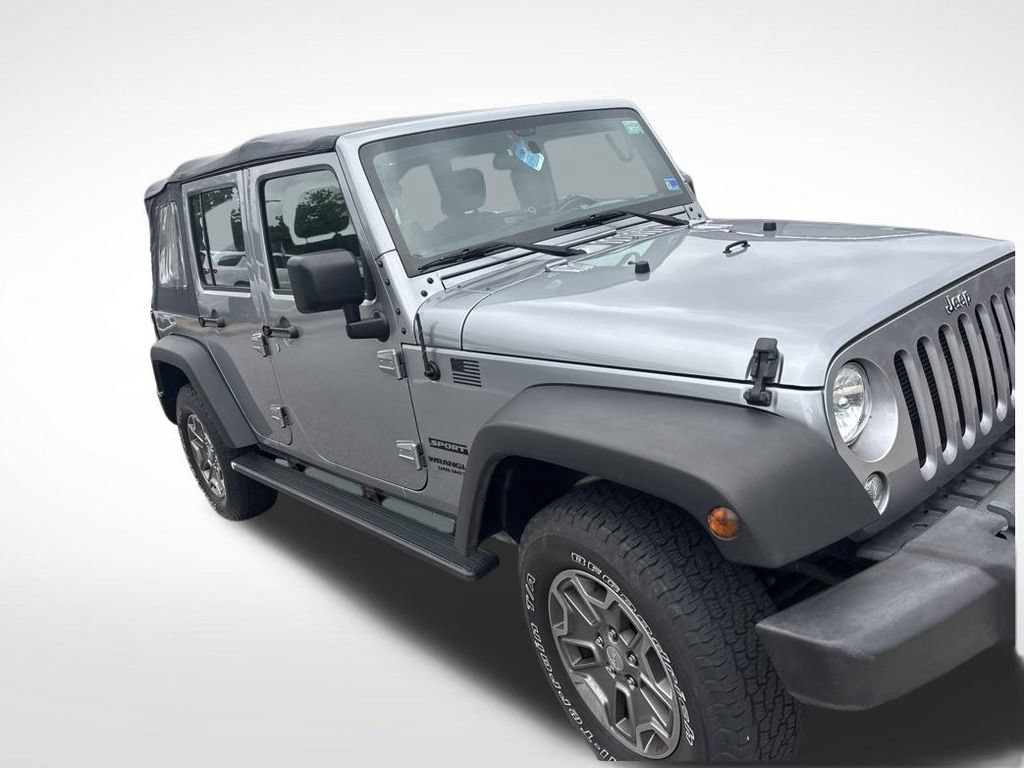 Used 2017 Jeep Wrangler Unlimited Sport w/ Max Tow Package AWD/4WD image 2