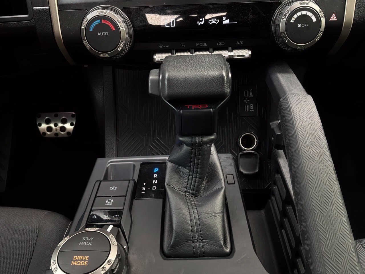 Used 2025 Toyota Tacoma TRD Sport AWD/4WD image 28
