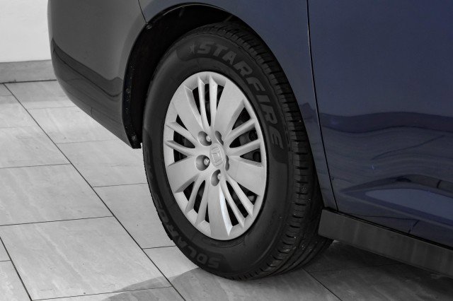 Used 2015 Honda Odyssey LX image 49