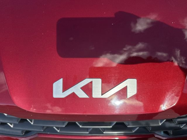 Used 2022 Kia K5 LXS image 10