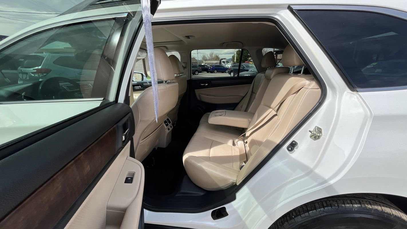 Used 2016 Subaru Outback 2.5i Limited image 22