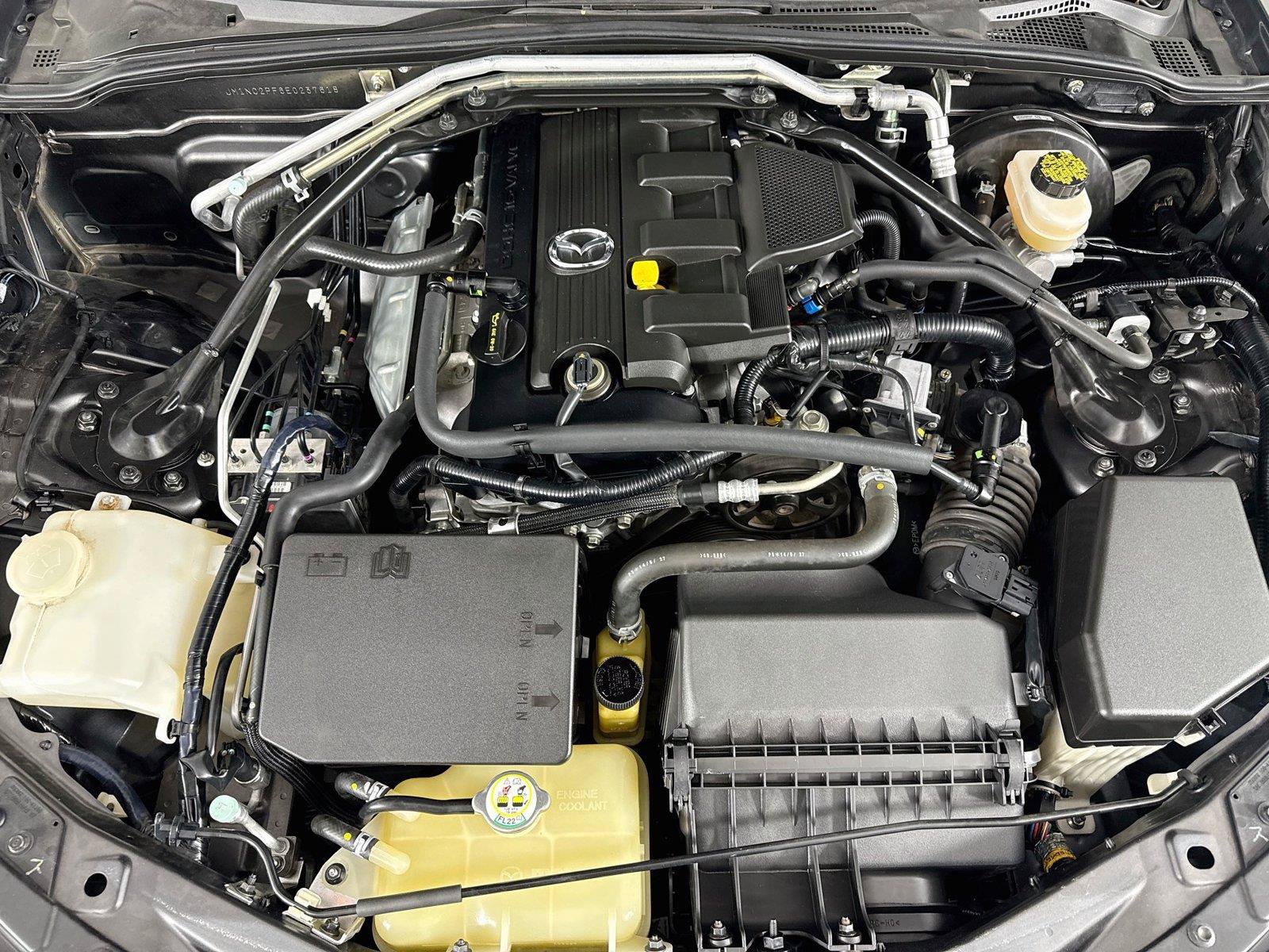 Used 2014 MAZDA MX-5 Miata Grand Touring w/ Premium Package RWD image 33