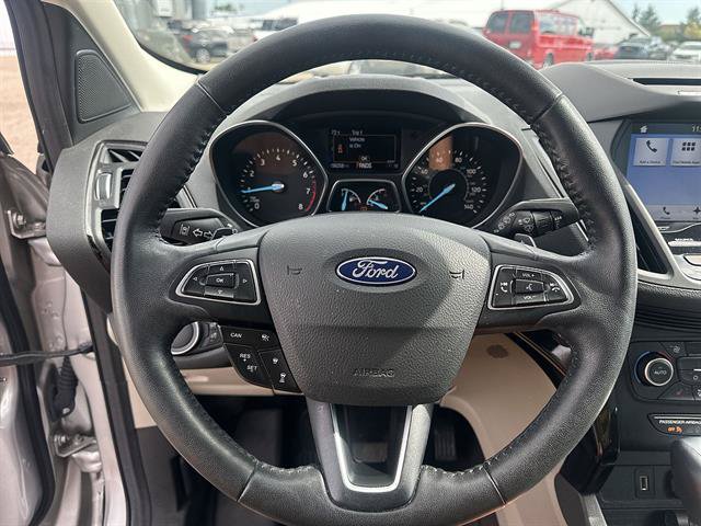Used 2018 Ford Escape Titanium w/ Ford Safe & Smart Package AWD/4WD image 35