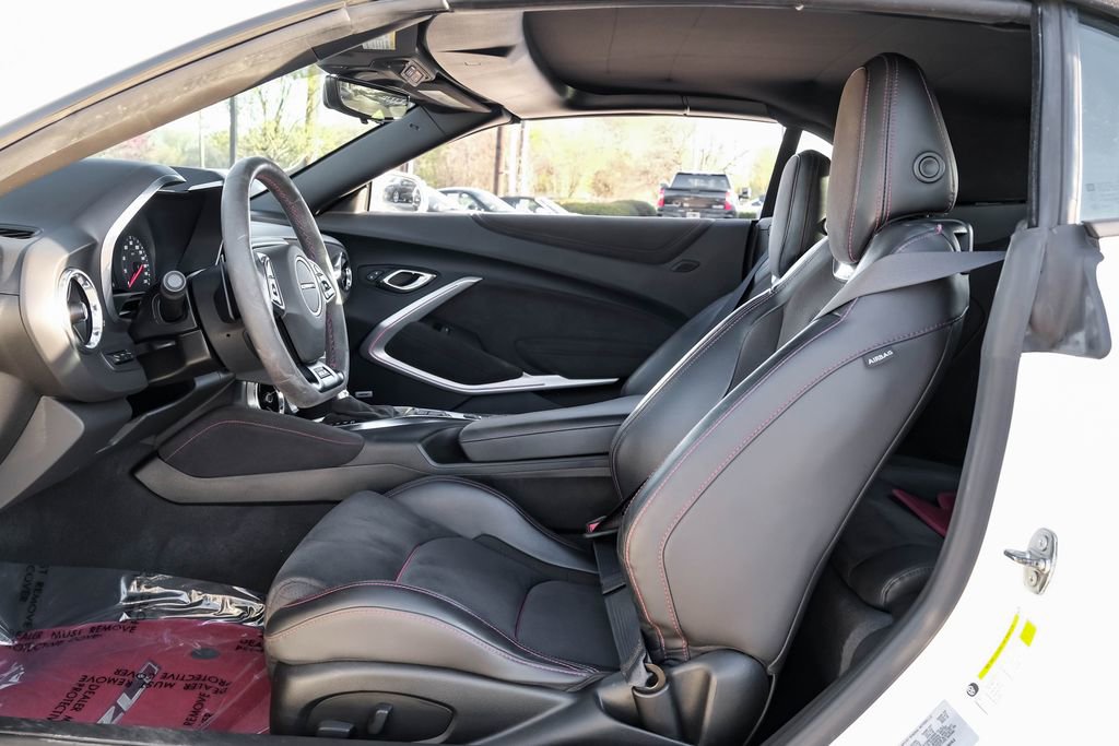 Used 2023 Chevrolet Camaro ZL1 image 32